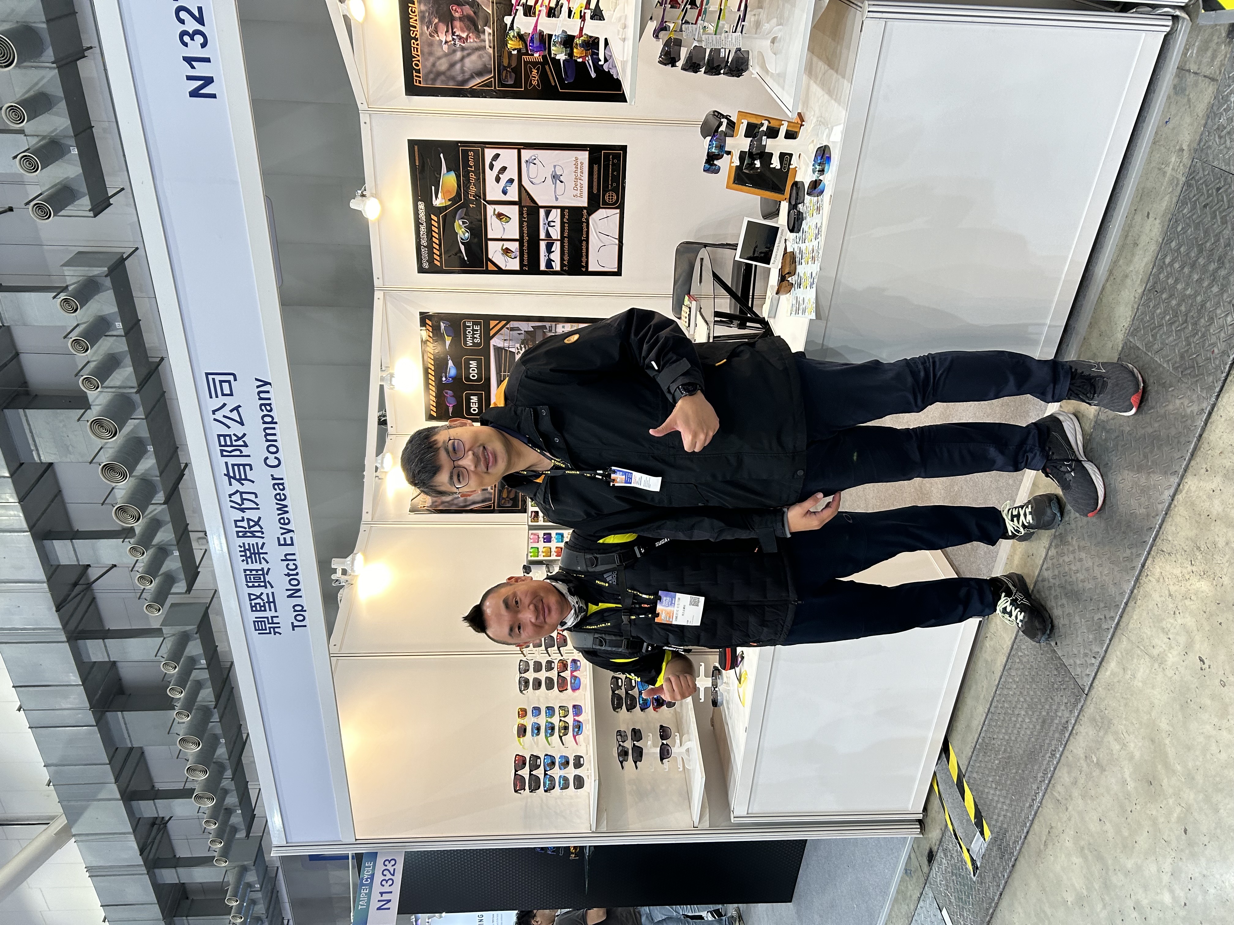 DF09936E-5DF3-41A1-A913-1A83440B7FD2